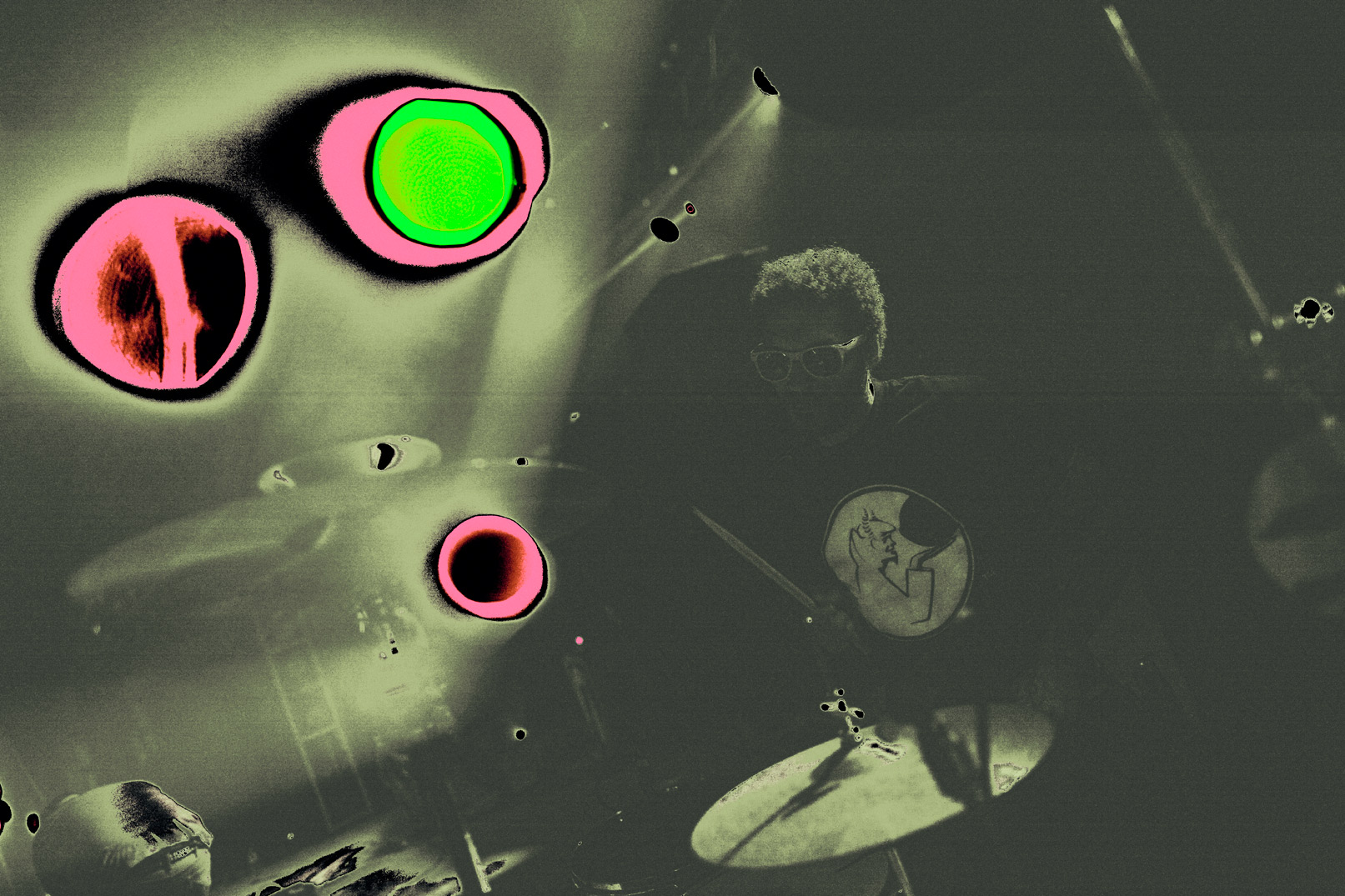 21_ESHAM_Zachary_Bako_Music_Photography