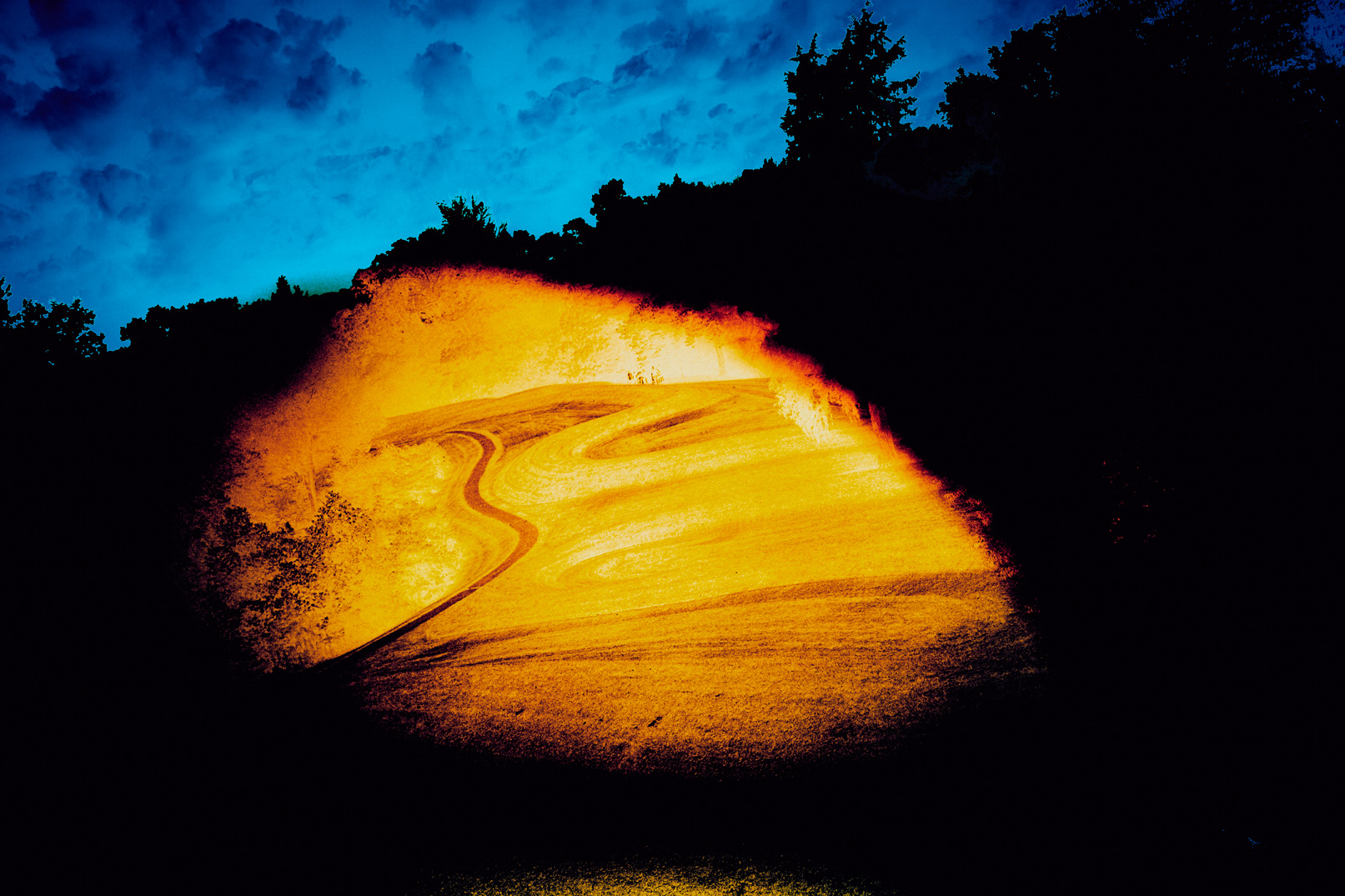 Serpent-Mound-Zachary-Bako-1